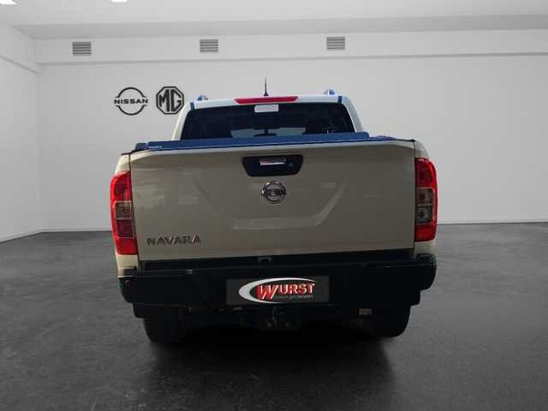 Nissan Navara 2.3 dCi DoubleCab N-GUARD Autom. AHK Voll-LED-Scheinw. Rundumkameras SchiebeDach