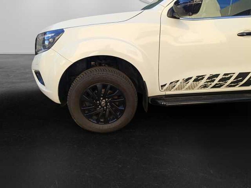 Nissan Navara 2.3 dCi DoubleCab N-GUARD Autom. AHK Voll-LED-Scheinw. Rundumkameras SchiebeDach