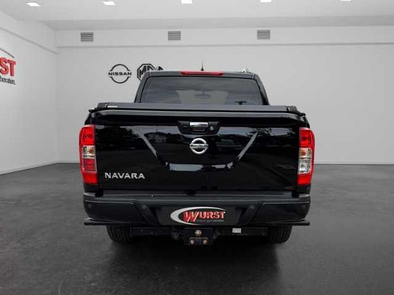 Nissan Navara N-Guard Double Cab 4x4 AHK Navi AVM KCN-Beschichtung Tesser 4x4 Rollverdeck