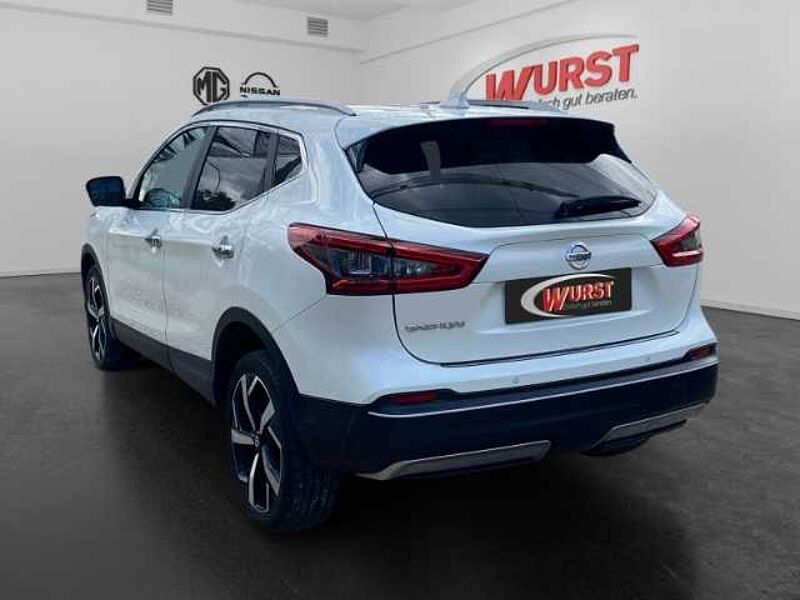 Nissan Qashqai Tekna 4x4 1.7 dCi Navi/SHZ/360 grad Kamera/LED/PNG