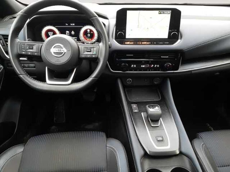 Nissan Qashqai DIG-T 1.3 DCT-Autom. Abstandshaltetempomat Rundumkameras Klimaaut. Sitzhzg. Navi