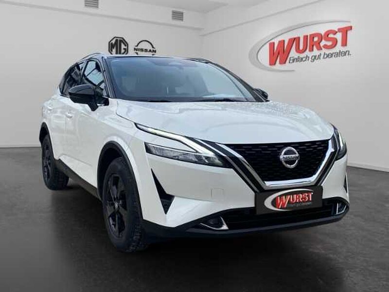 Nissan Qashqai Tekna 1.3 DIG-T MHEV PNG AHK Winterpaket Scheckheftgepflegt