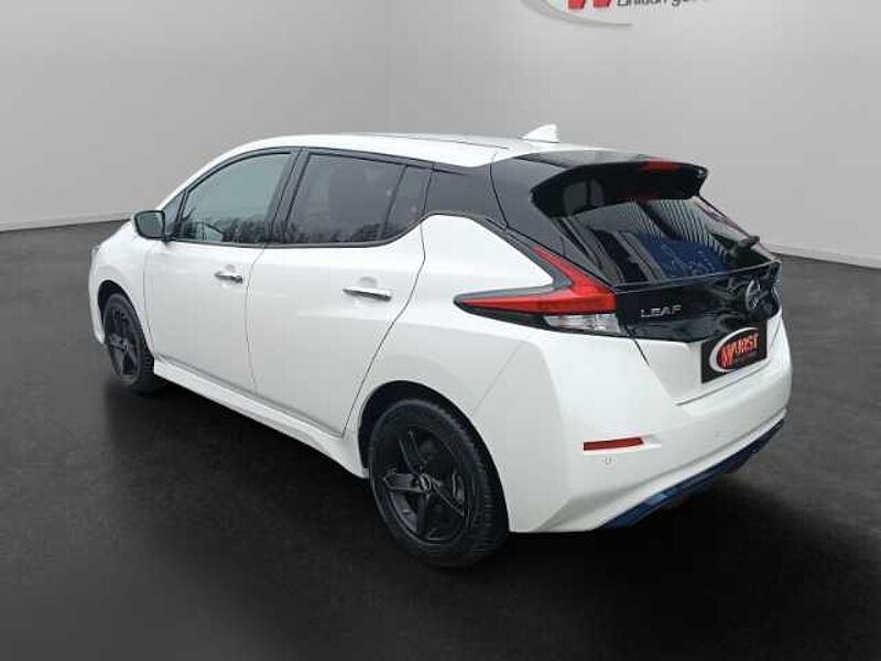 Nissan Leaf e+ Tekna 62 kWh BOSE LED Totwinkelass. Navi ACC Rundumkameras Licht-Regensensor