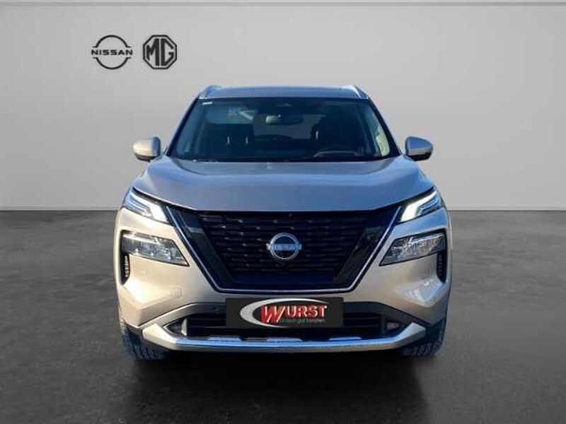 Nissan X-Trail Tekna+ 4x4 1.5 VC-T e-Power 7-Sitzer Leder LED Kamera Tekna+ 4x4 1.5 VC-T e-Power 7-Sitzer Leder LED Kamera